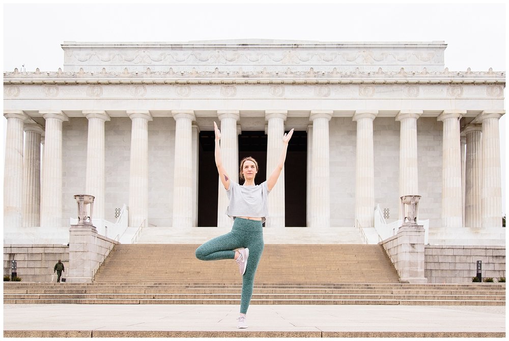 emily-belson-photography-yoga-monuments-jessica-09.jpg