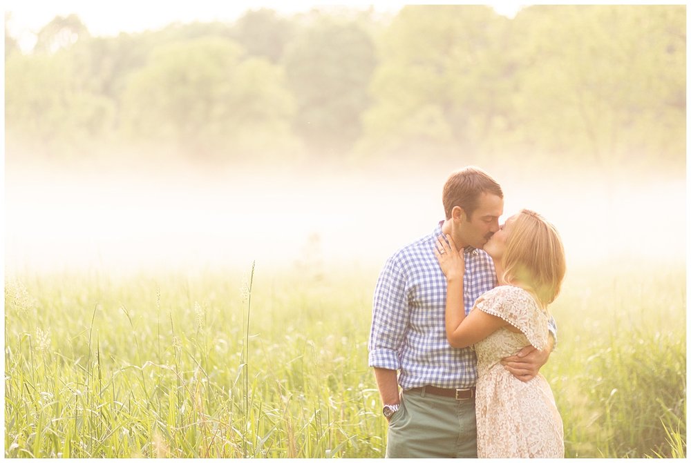 emily-belson-photography-spring-maryland-engagement-26.jpg
