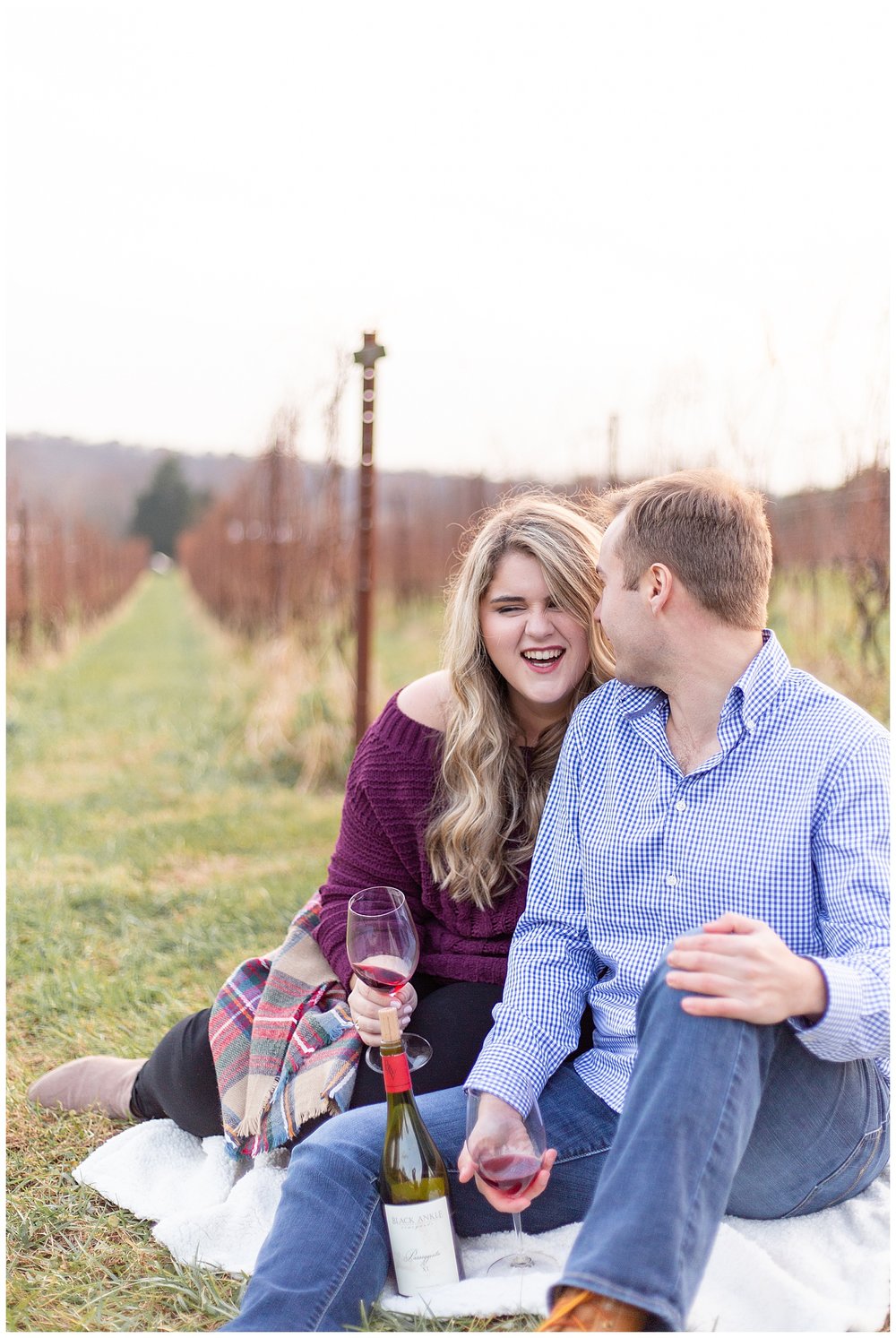 emily-belson-photography-black-ankle-winery-engagement-08.jpg
